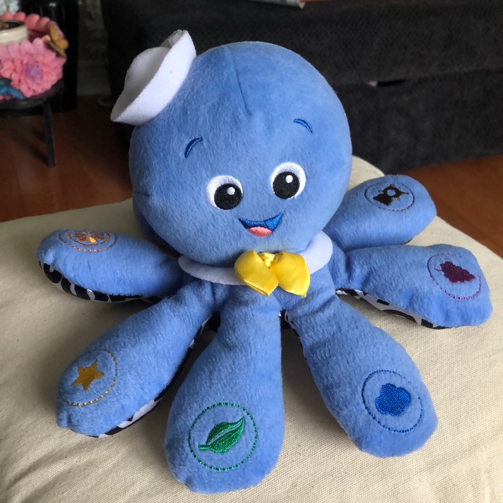 OCTOPLUSH by Baby Einstein / Musical Toy